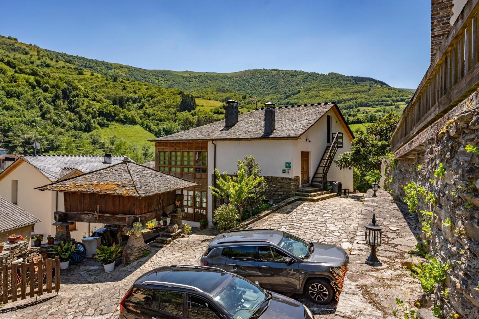 Appartement Puente Del Narcea 4 *